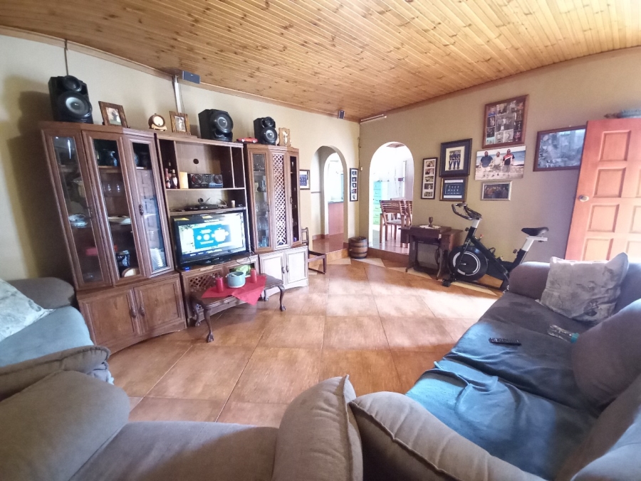 4 Bedroom Property for Sale in Universitas Free State